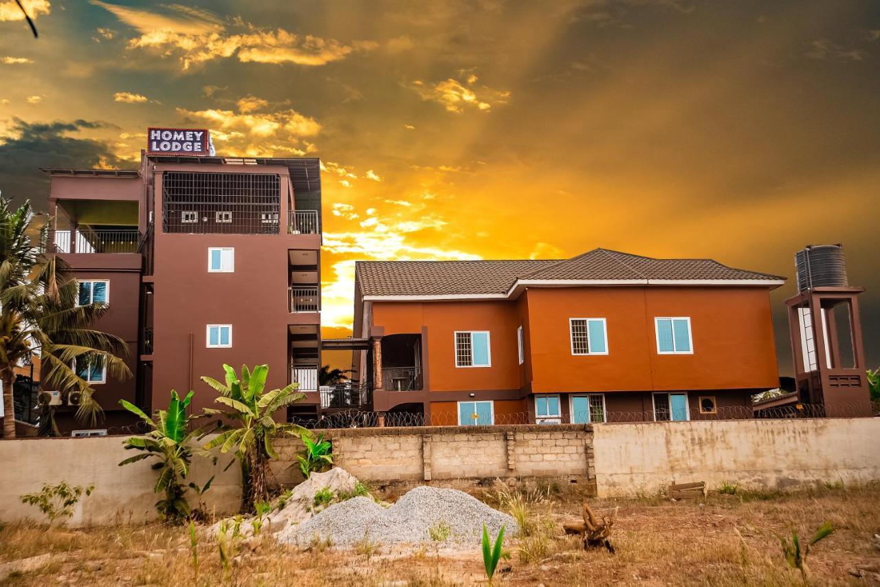 Homey Lodge Kumasi Eksteriør bilde