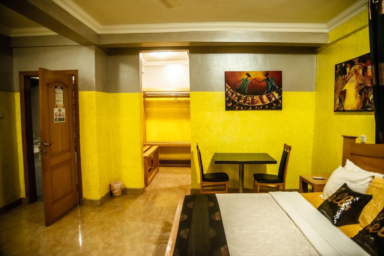 Homey Lodge Kumasi Eksteriør bilde